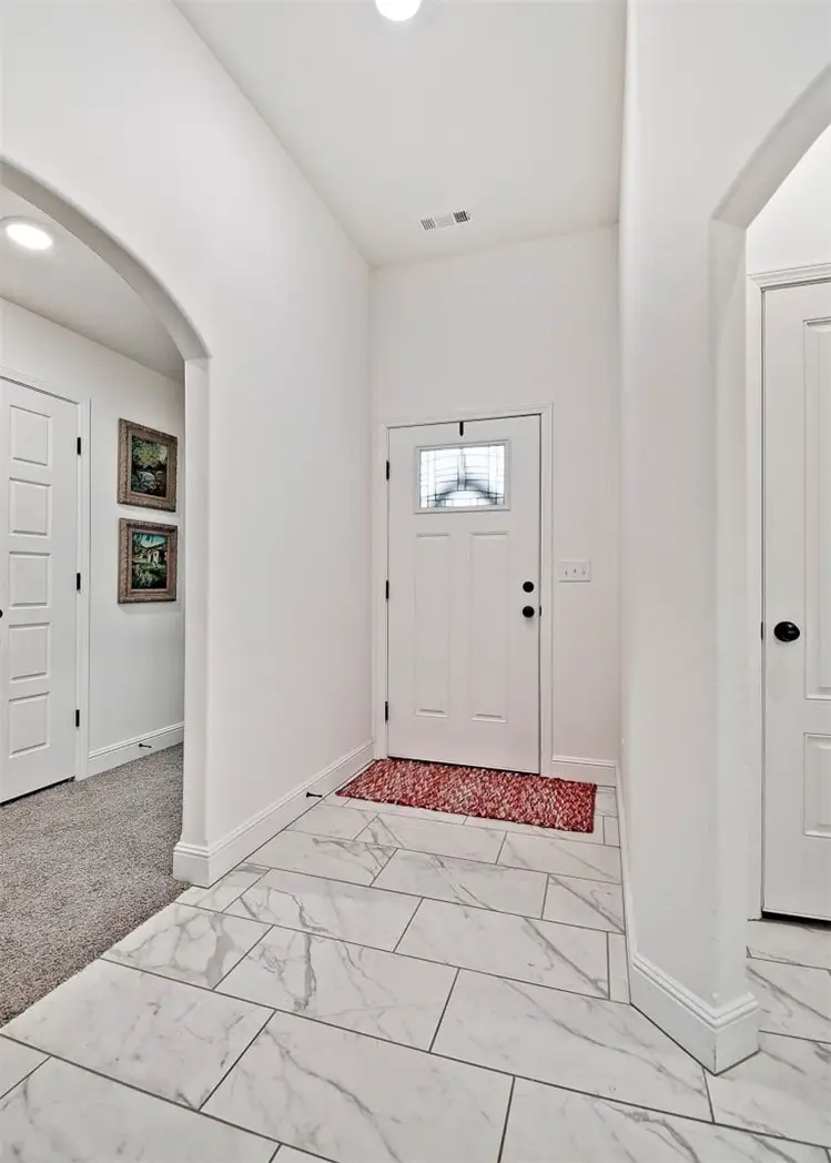 5338 Clear Springs Avenue, Springdale, AR 72762 - #3