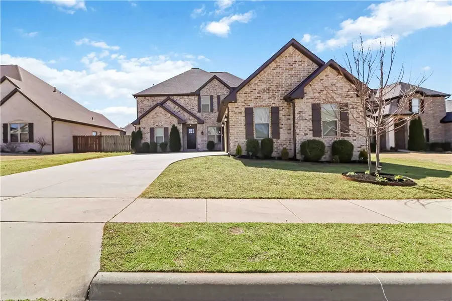 775 Via Lucca Avenue, Tontitown, AR 72762 - #2