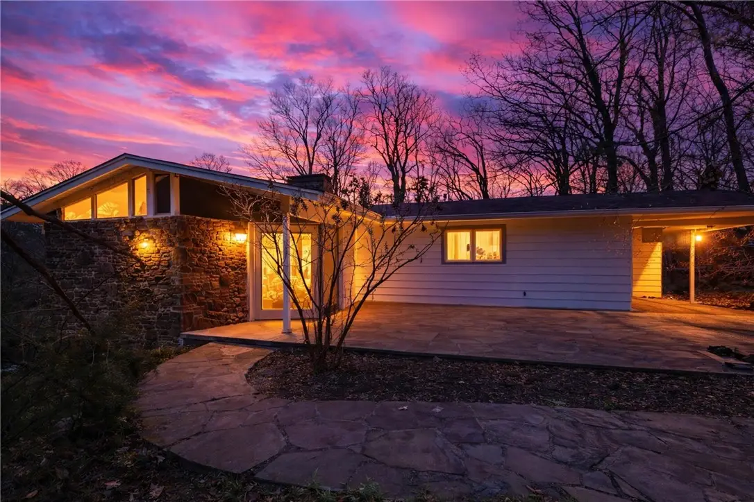 1710 E Hammond Street, Fayetteville, AR 72701 - #1