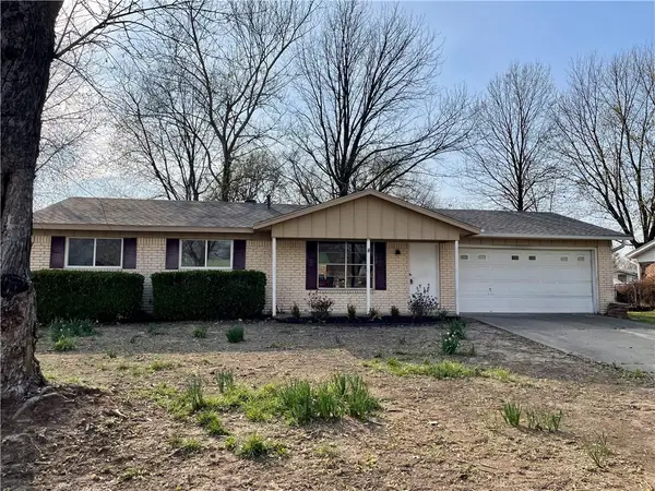 1104 Letha Drive, Springdale, AR 72762