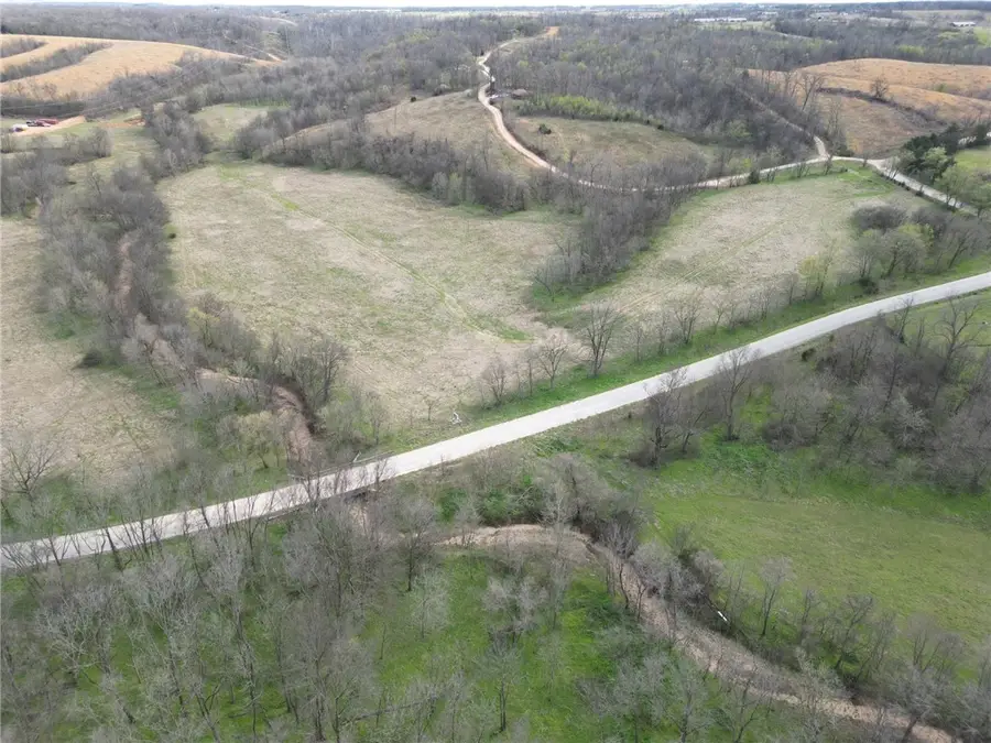 37 West Mountain Road, Gravette, AR 72736 - #3