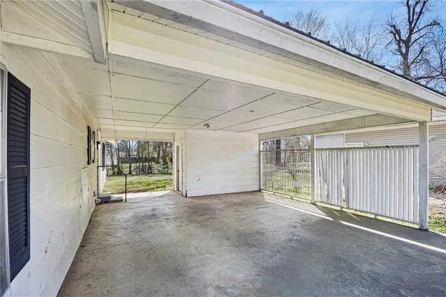 418 E J Street, Russellville, AR 72801 - #3