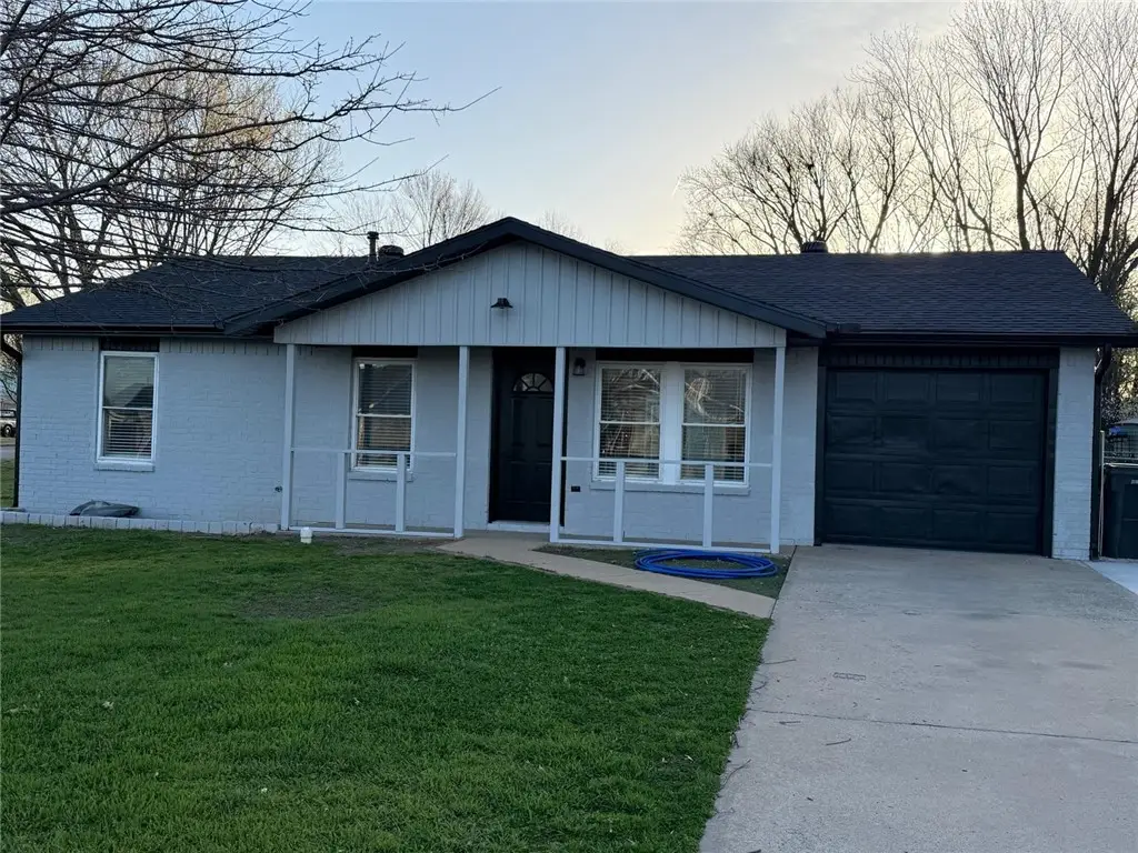 2511 4th Street, Rogers, AR 72756 - #1
