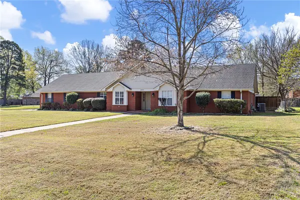 2303 W 5th Street, Russellville, AR 72801