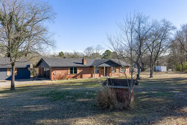 5831 Ozark Estates, Ozark, AR 72949