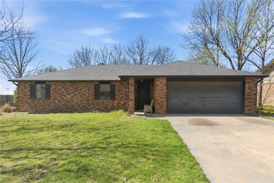 2706 S 43rd Place, Springdale, AR 72762 - #2