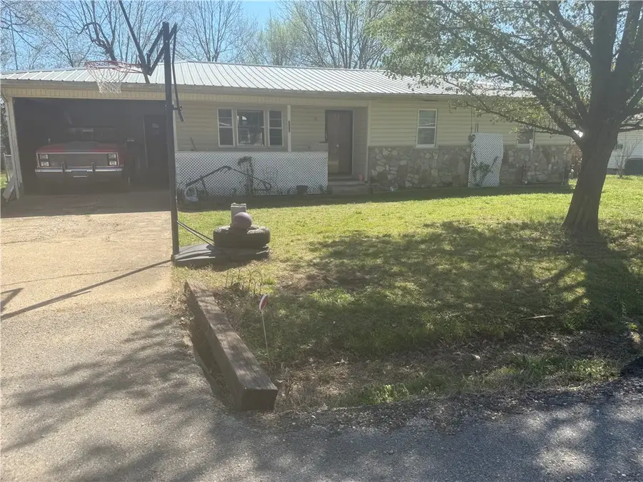 203 Saint George Avenue, Berryville, AR 72616 - #2