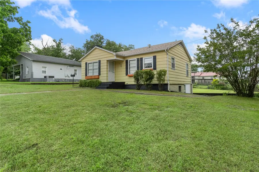 717 Smythe, Harrison, AR 72601 - #2