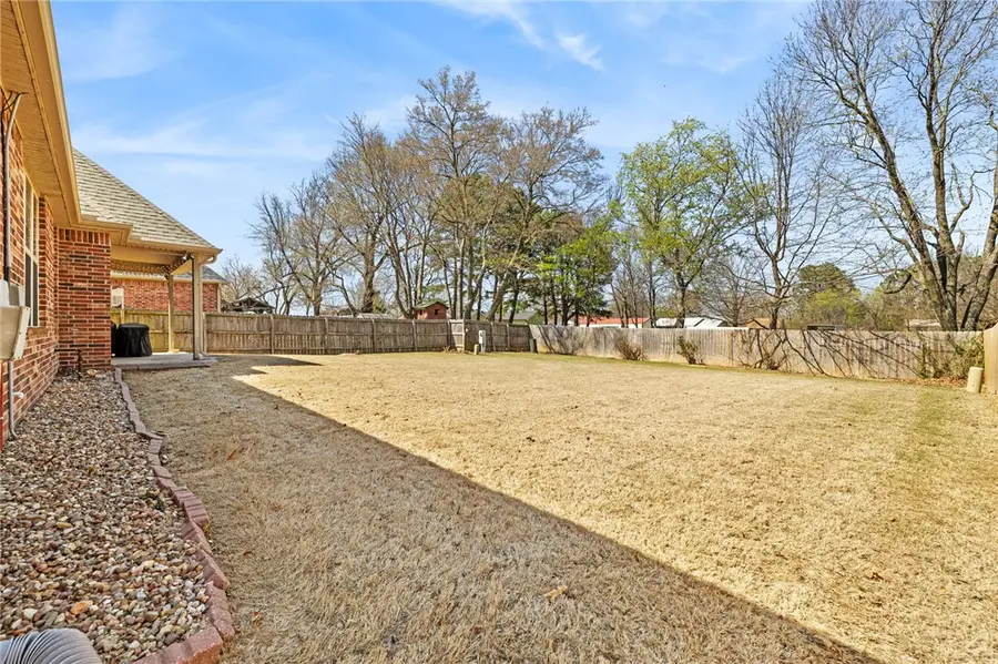 3956 Chevalier Avenue, Springdale, AR 72762 - #2