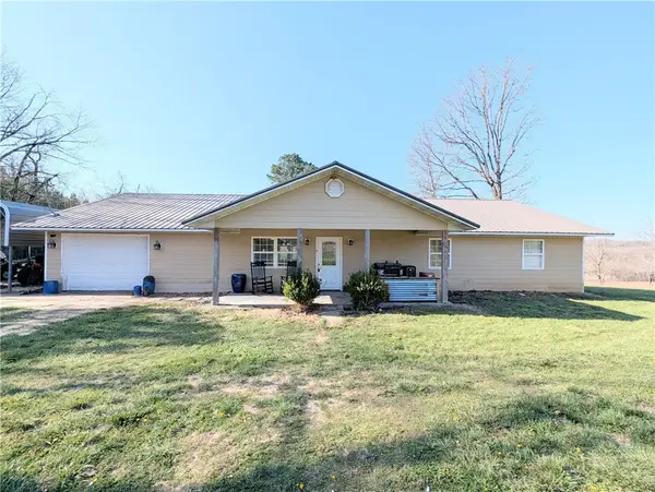 9959 Enon Circle, Lead Hill, AR 72644