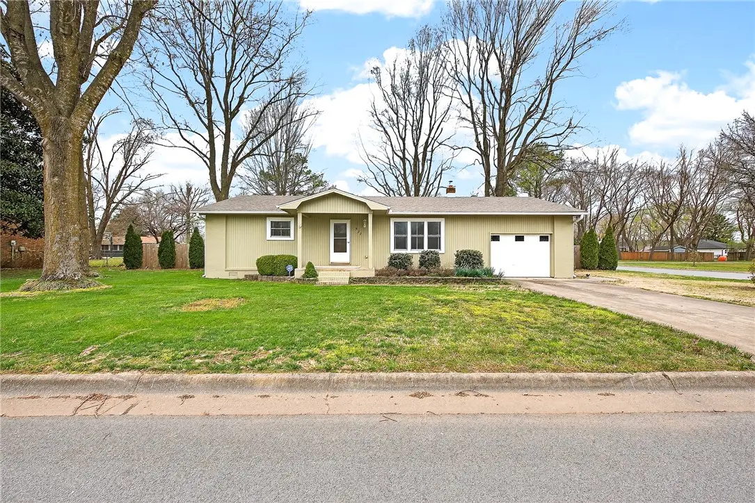 522 Lee Town Drive, Pea Ridge, AR 72751 - #1