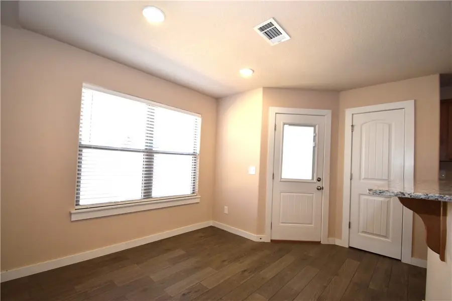 1570 & 1572 Sandpiper Street, Centerton, AR 72719 - #3