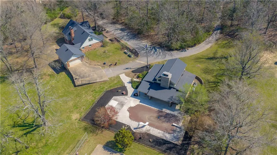 1205 N Crossover Road, Fayetteville, AR 72701 - #3