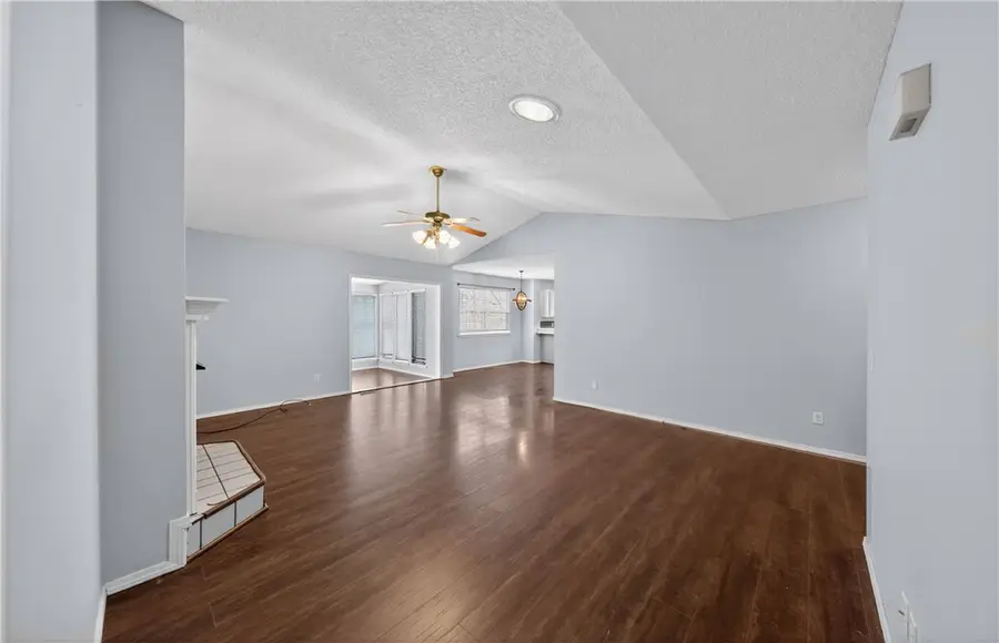 4 Stratton Lane, Bella Vista, AR 72714 - #2