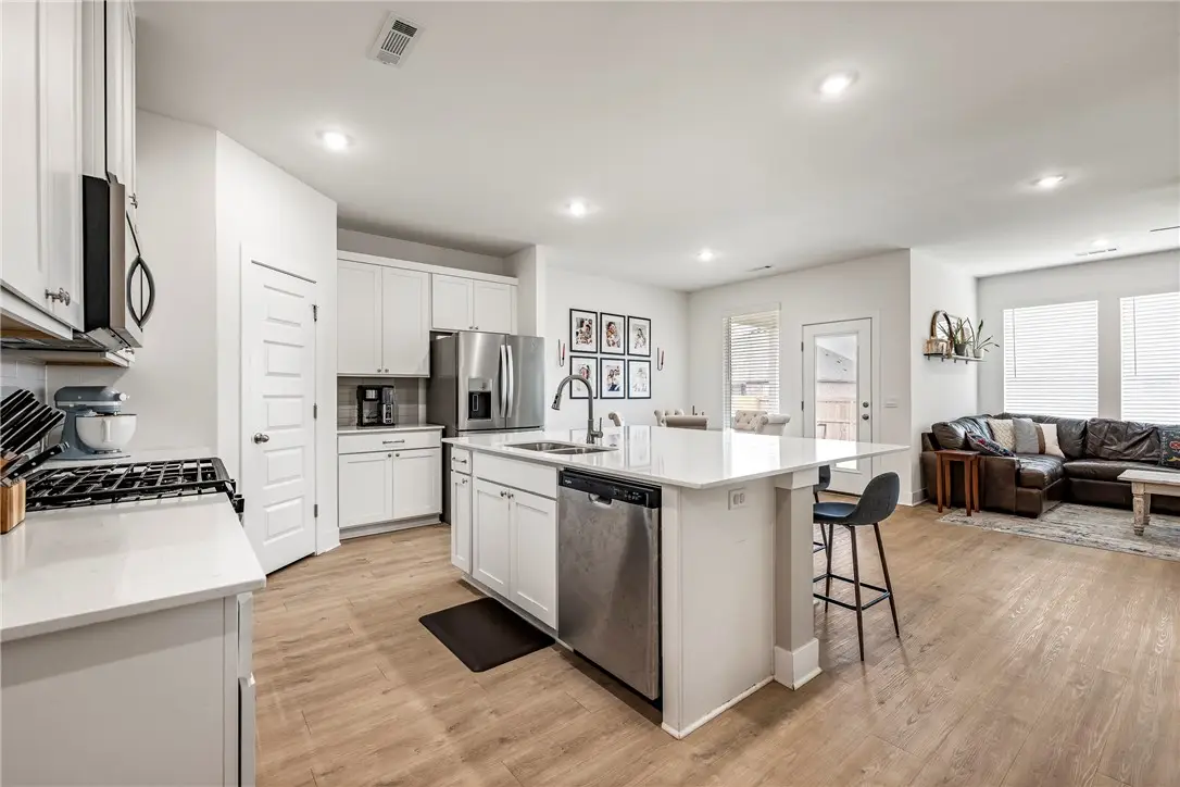 2000 Hahn Street, Pea Ridge, AR 72751 - #1