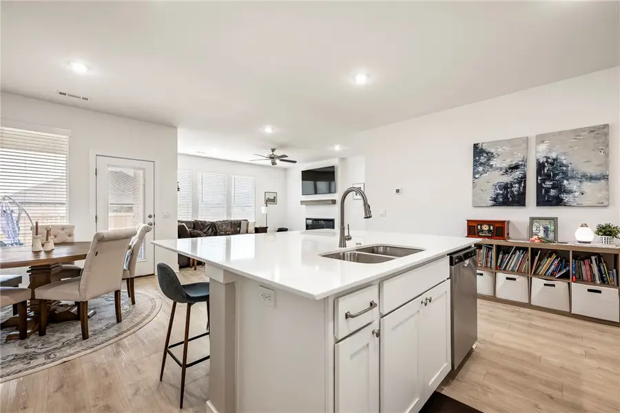 2000 Hahn Street, Pea Ridge, AR 72751 - #2