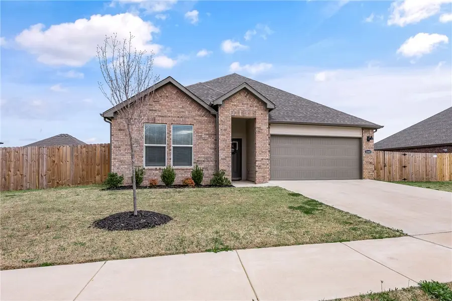 2000 Hahn Street, Pea Ridge, AR 72751 - #3