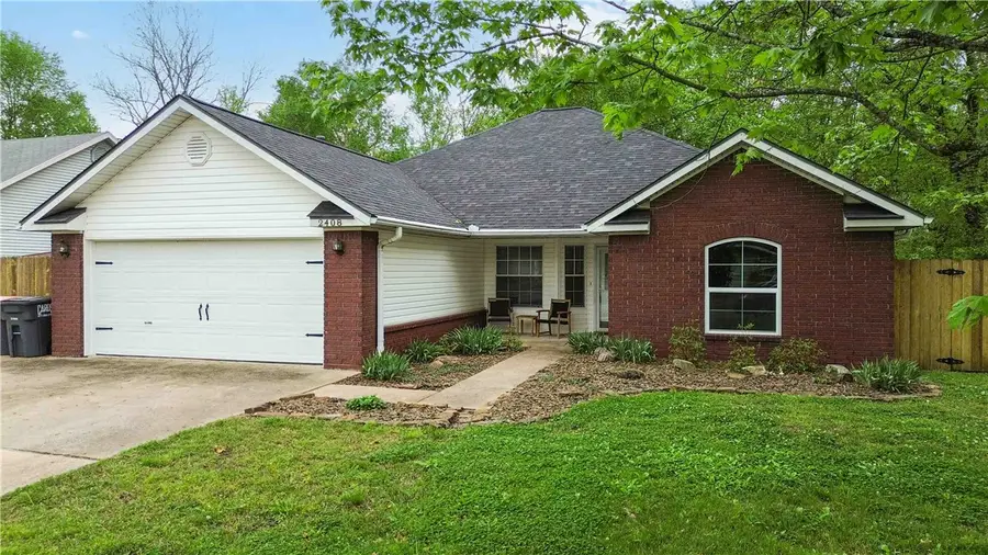 2408 Pin Oak Street, Fayetteville, AR 72701 - #2