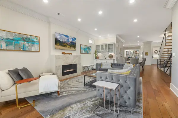 839 N Gregg Avenue, Fayetteville, AR 72701