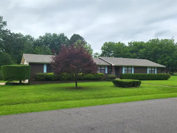 42 Thompson, Clarksville, AR 72830