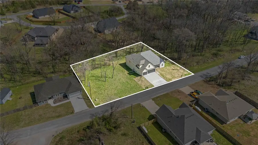 22 Cannich Drive, Bella Vista, AR 72715 - #2