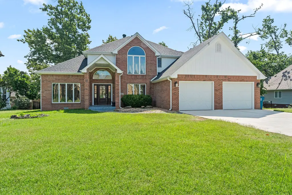 47 Stonehenge Drive, Bentonville, AR 72712 - #1