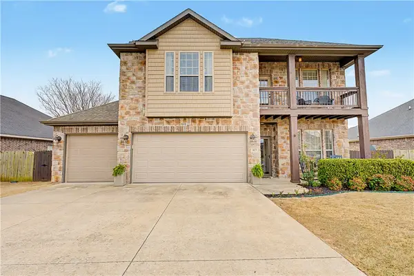 1425 S Hampton Xing, Cave Springs, AR 72718