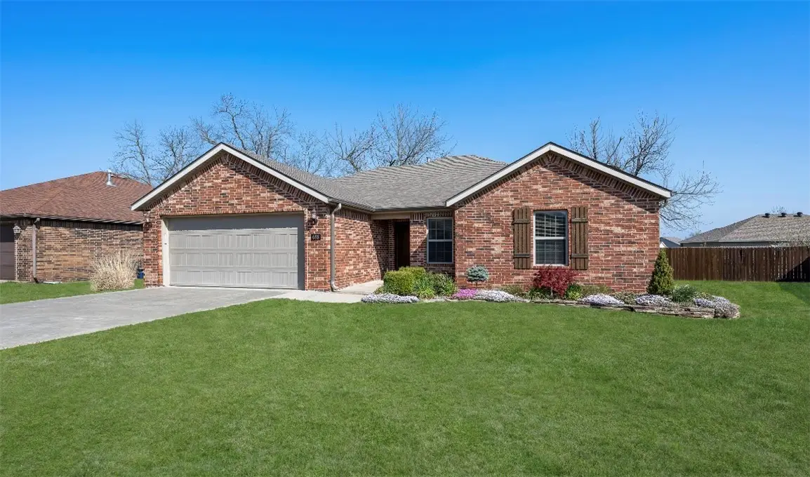 688 Olivia Lane, Centerton, AR 72719 - #1