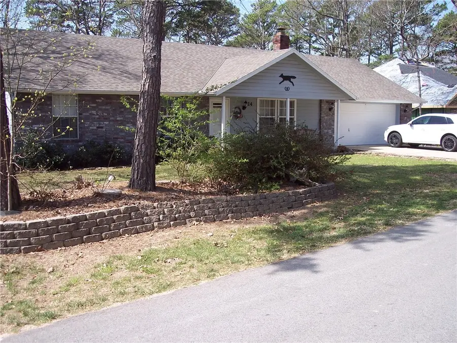 14 Radcliffe Drive, Bella Vista, AR 72714 - #3