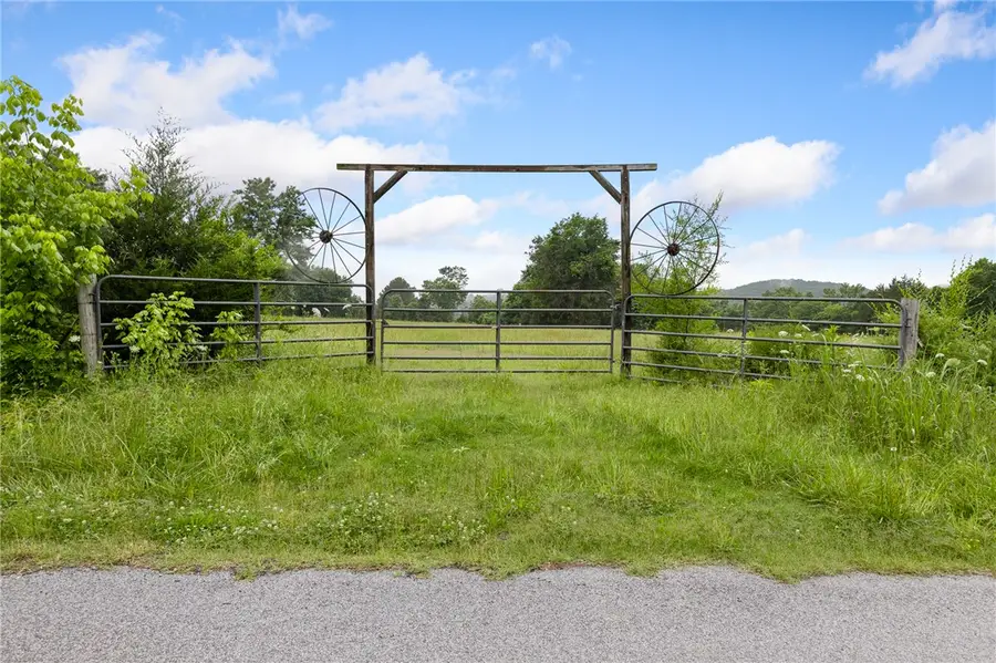 160 S Oklahoma Street, Saint Joe, AR 72675 - #2