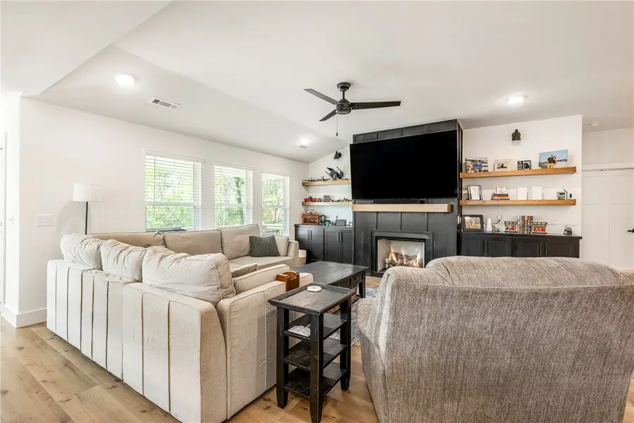 4 Roxburgh Lane, Bella Vista, AR 72715 - #3