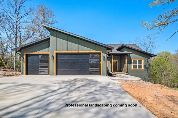 3 Bytham Circle, Bella Vista, AR 72714