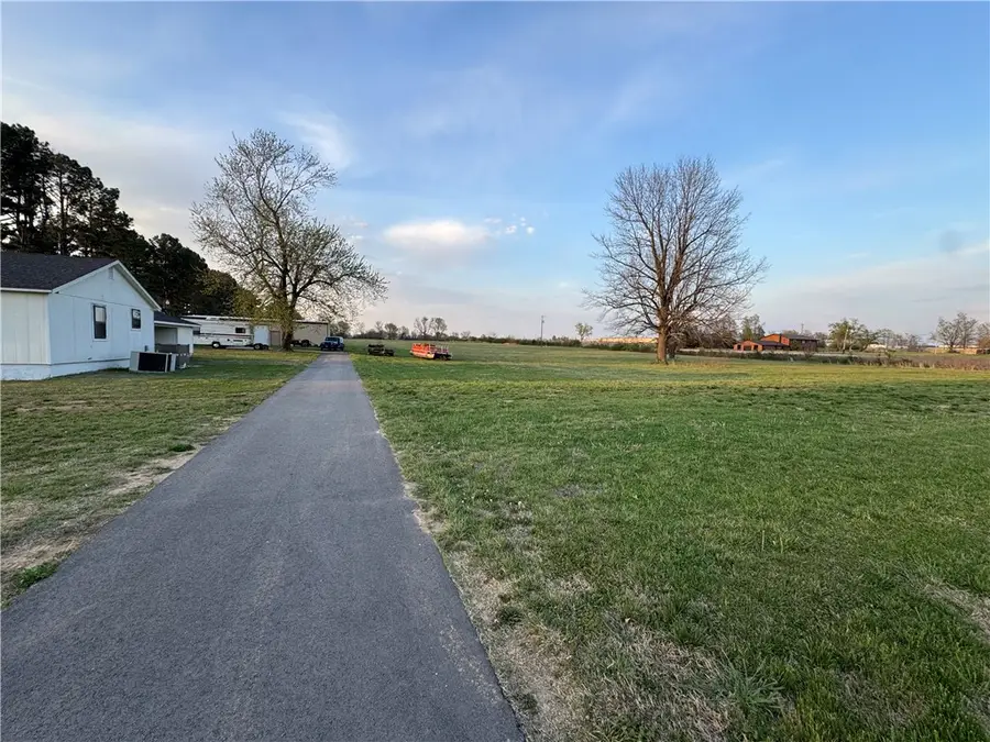 1013 Laurel Avenue, Rogers, AR 72758 - #3