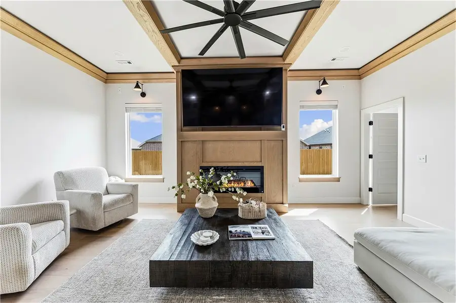 541 Bronco Street, Centerton, AR 72719 - #3