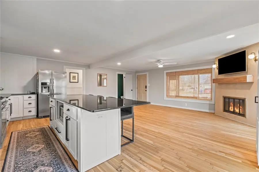 908 N 9th Street, Rogers, AR 72756 - #3