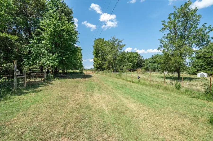 Hunton Lane, Lincoln, AR 72744 - #2