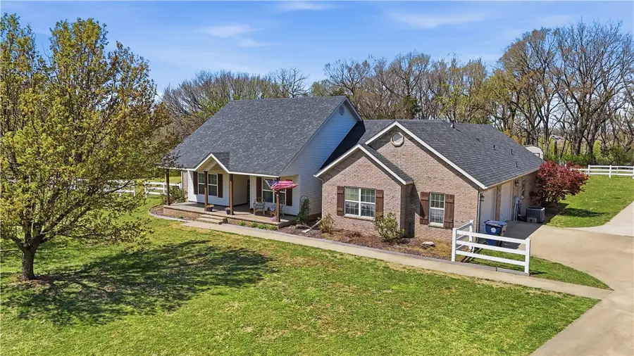 320 Lee Ann Way, Prairie Grove, AR 72753 - #3