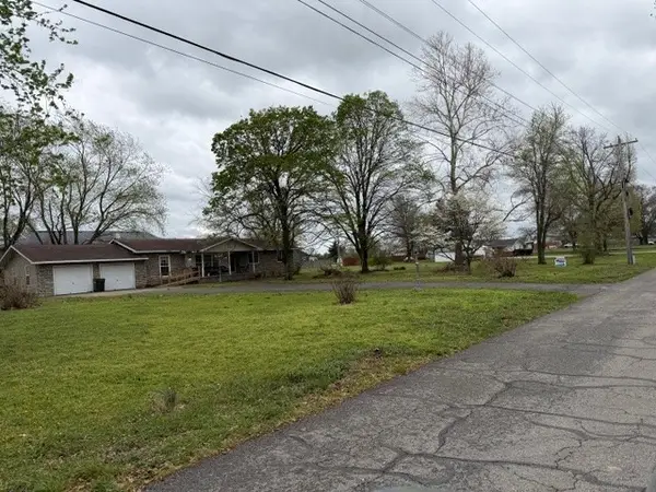 300 S Holmes Avenue, Wheaton, MO 64874