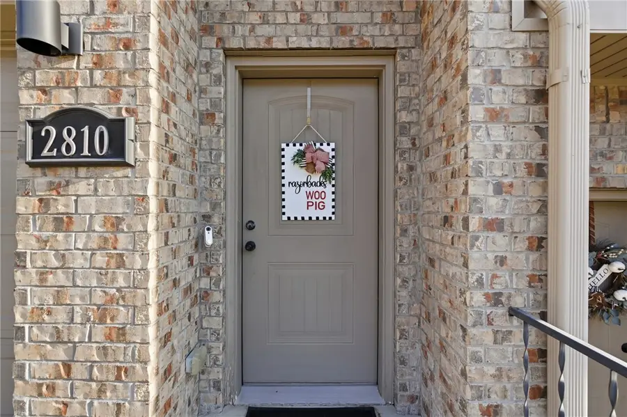 2810 W Auburn Drive, Fayetteville, AR 72704 - #3