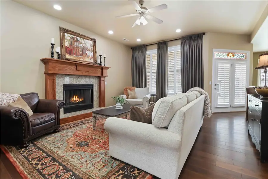 3906 NW Kensington Avenue, Bentonville, AR 72712 - #3