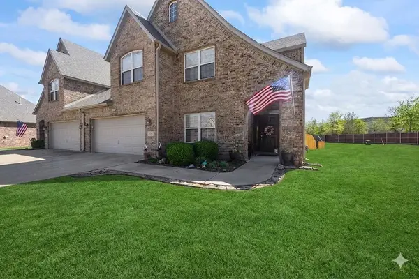 4017 N Meadow View Drive, Fayetteville, AR 72703