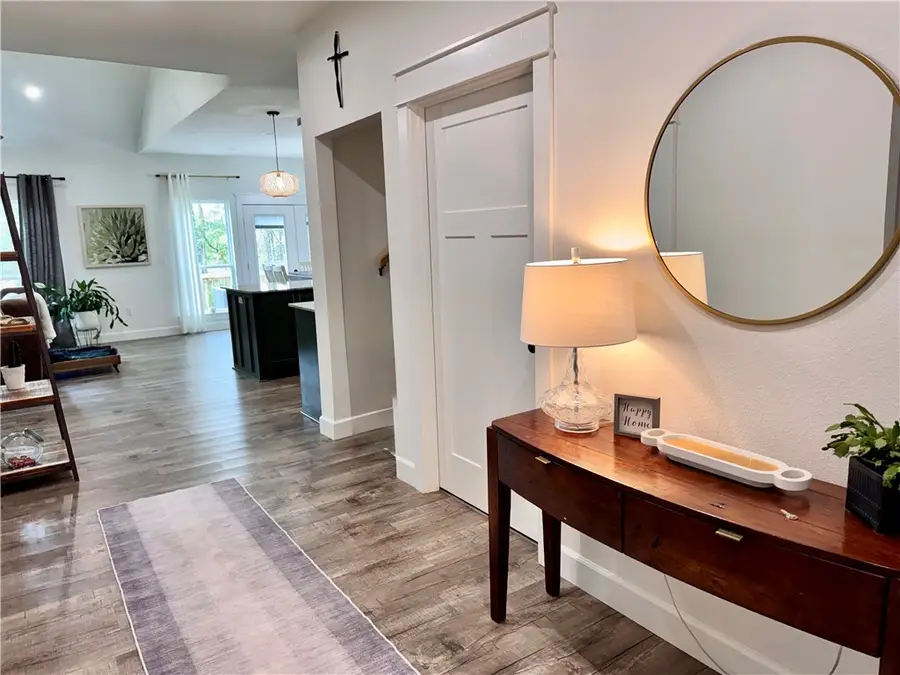 909 Rolling Hills Drive, Russellville, AR 72801 - #2