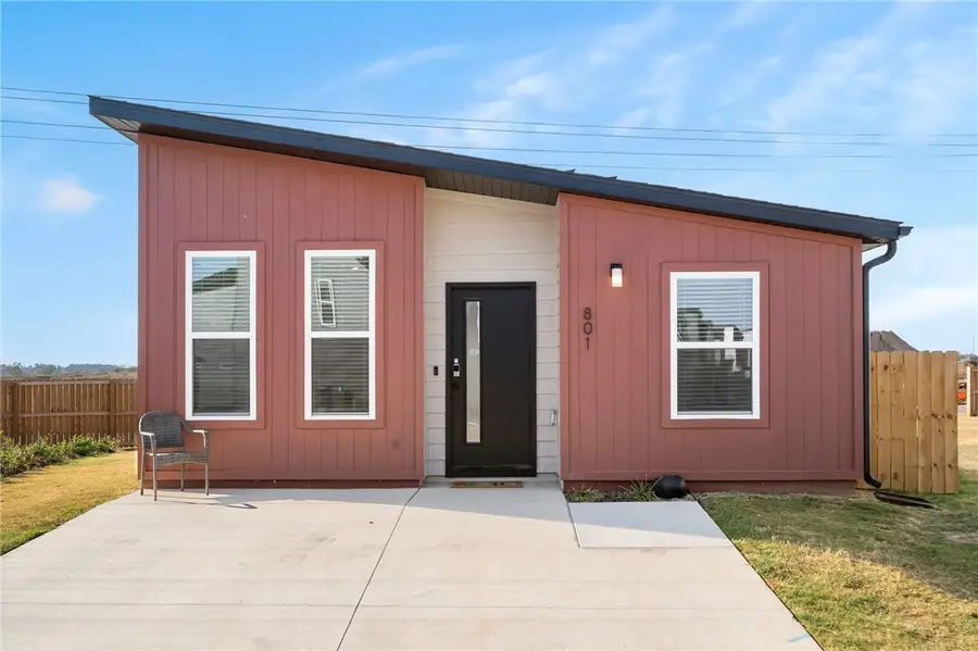 801 Florida Place, Centerton, AR 72719 - #3