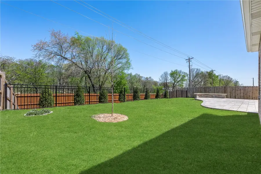 3907 SW Pecan Circle, Bentonville, AR 72713 - #3