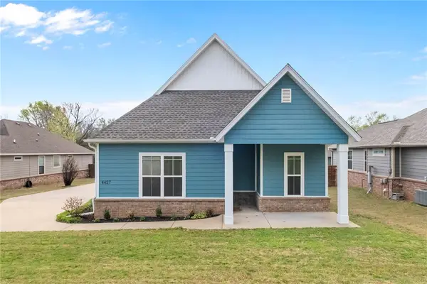 4427 Mount Comfort Road, Fayetteville, AR 72704