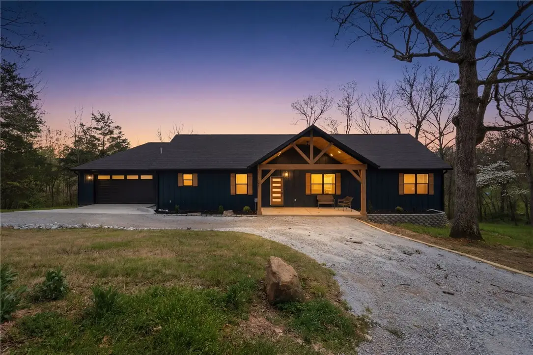 1005 E Bowen Boulevard, Fayetteville, AR 72703 - #1