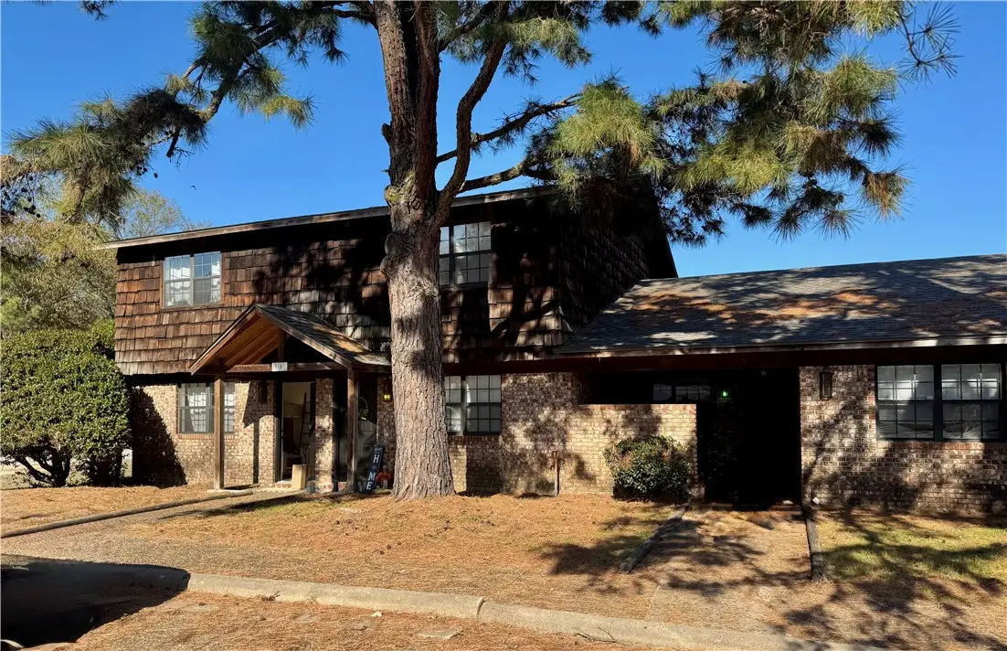 3100 W E Street, Russellville, AR 72801 - #1