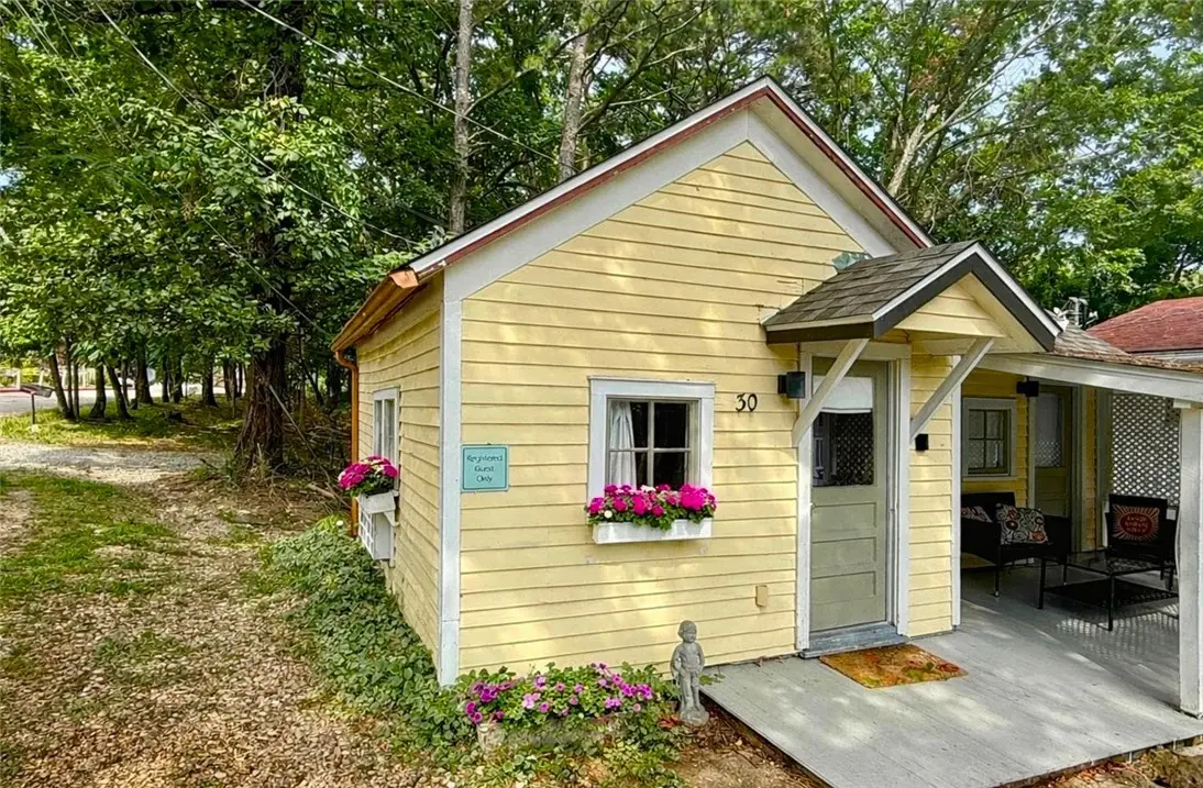 30 Kingshighway, Eureka Springs, AR 72632 - #1