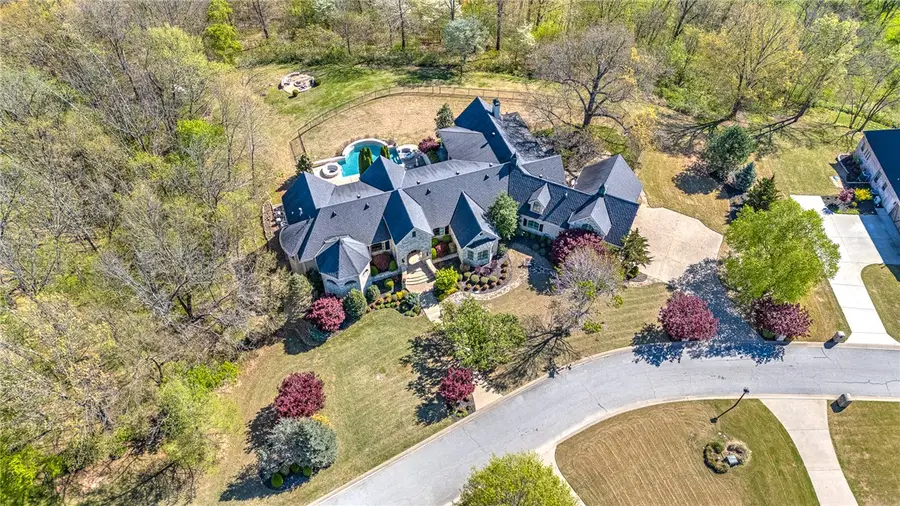 900 Beau Chalet Drive, Bentonville, AR 72713 - #3