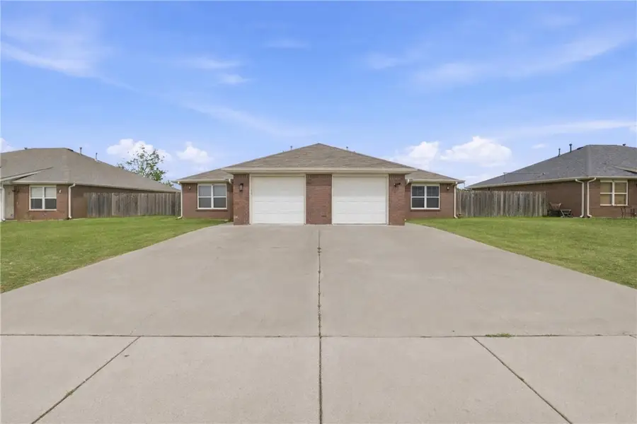 205 -207 Marietta Court #2, Rogers, AR 72758 - #2